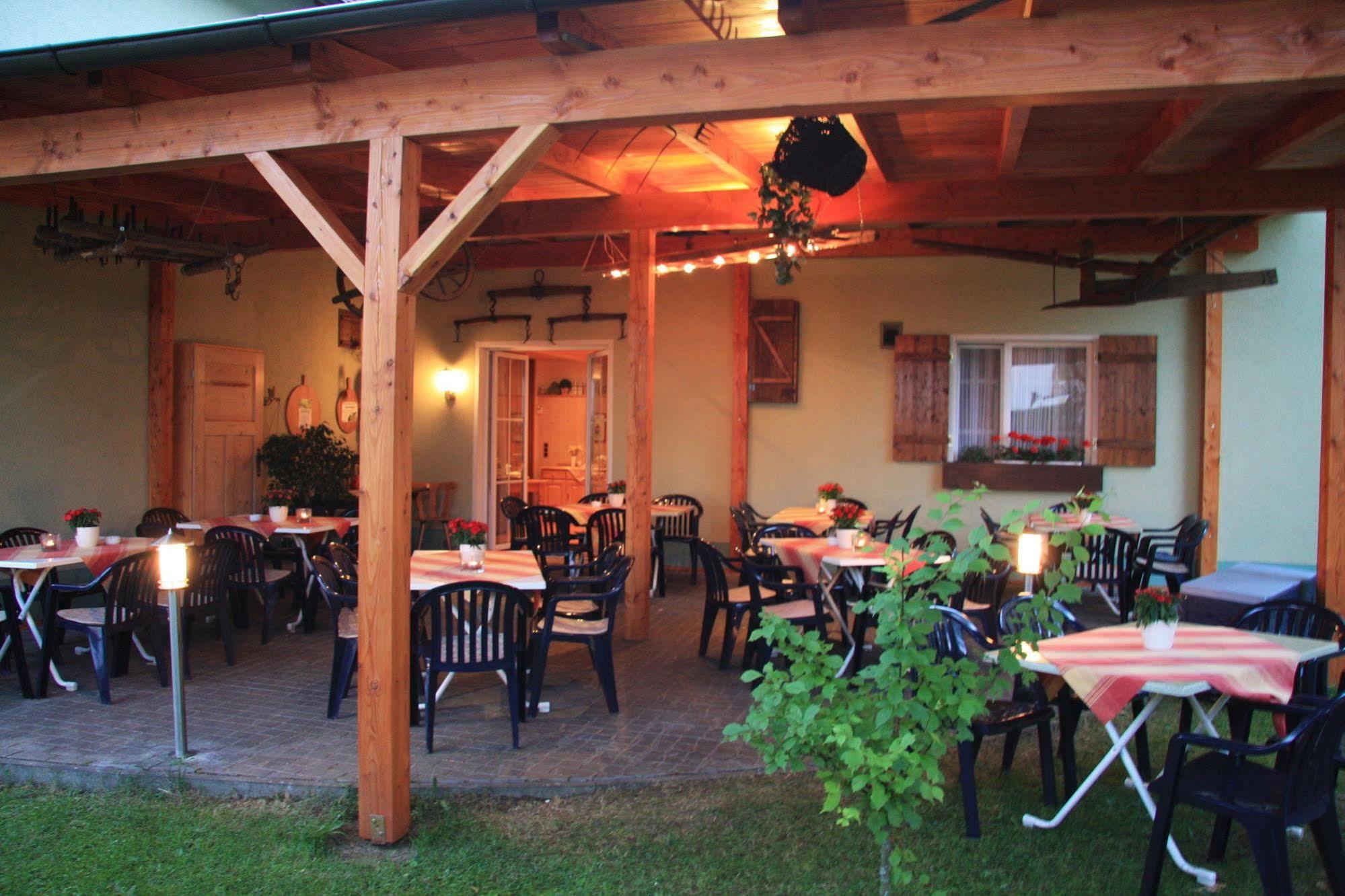 Gasthof Roseneck Wallenfels Ngoại thất bức ảnh